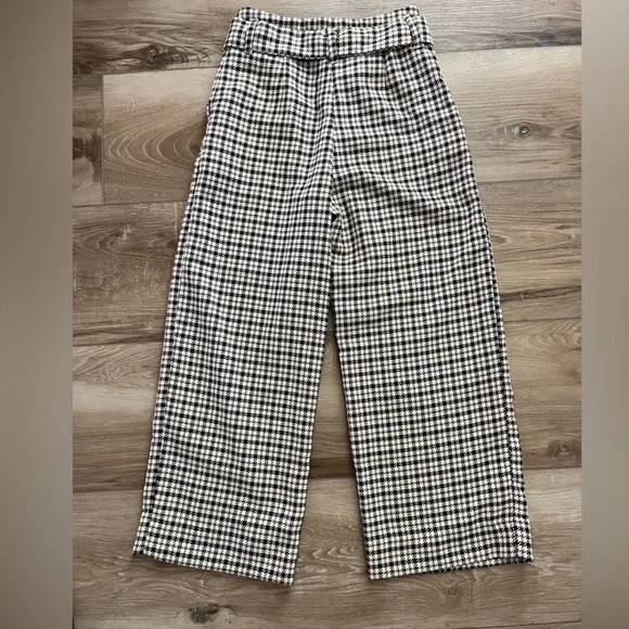 H&M pants - Picture 3 of 3